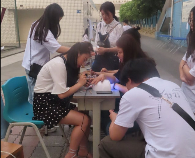 1556200553386105.png QQ截图20190425215547.png